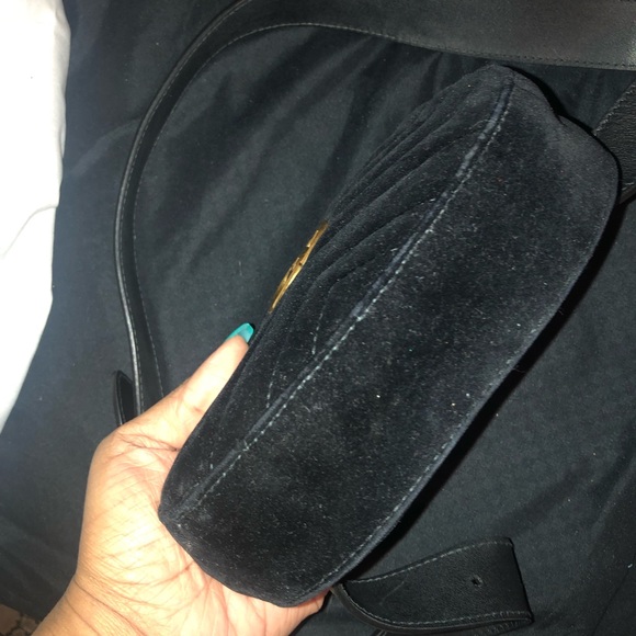 Gucci fanny pack 🔴SOLD🔴 - Picture 4 of 5